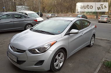 Седан Hyundai Elantra 2011 в 
