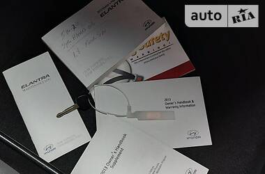 Седан Hyundai Elantra 2013 в 