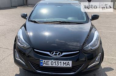 Седан Hyundai Elantra 2014 в 