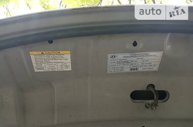 Седан Hyundai Elantra 2011 в 