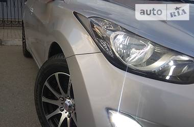 Седан Hyundai Elantra 2011 в 