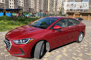 Седан Hyundai Elantra 2017 в Виннице