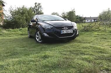 Седан Hyundai Elantra 2013 в Березному