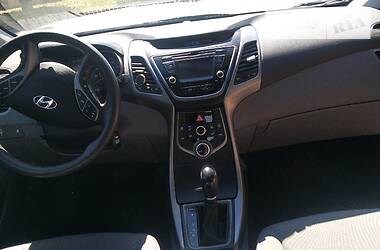 Седан Hyundai Elantra 2014 в 