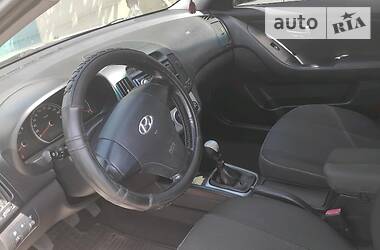 Седан Hyundai Elantra 2010 в Борисполе