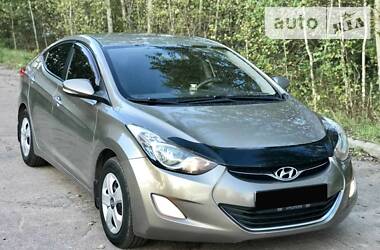 Седан Hyundai Elantra 2012 в Житомире