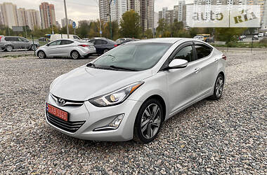 Седан Hyundai Elantra 2014 в Киеве