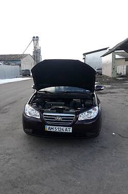 Седан Hyundai Elantra 2010 в Попельне