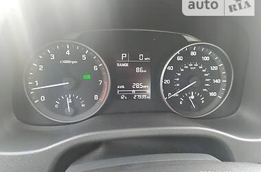 Седан Hyundai Elantra 2017 в Запорожье