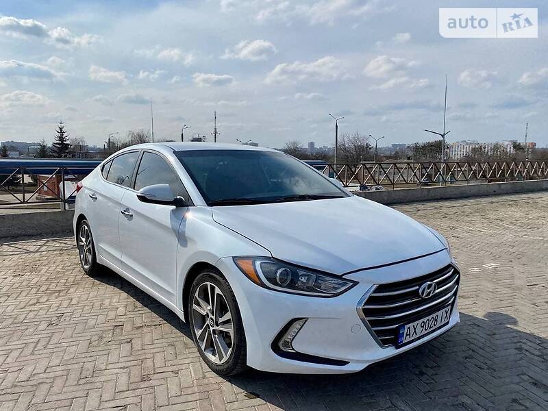 Седан Hyundai Elantra 2016 в Харькове