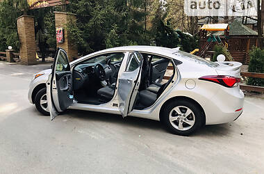 Седан Hyundai Elantra 2014 в 