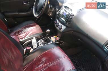 Седан Hyundai Elantra 2010 в 