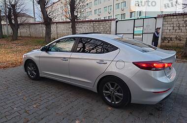 Седан Hyundai Elantra 2018 в Сокирянах