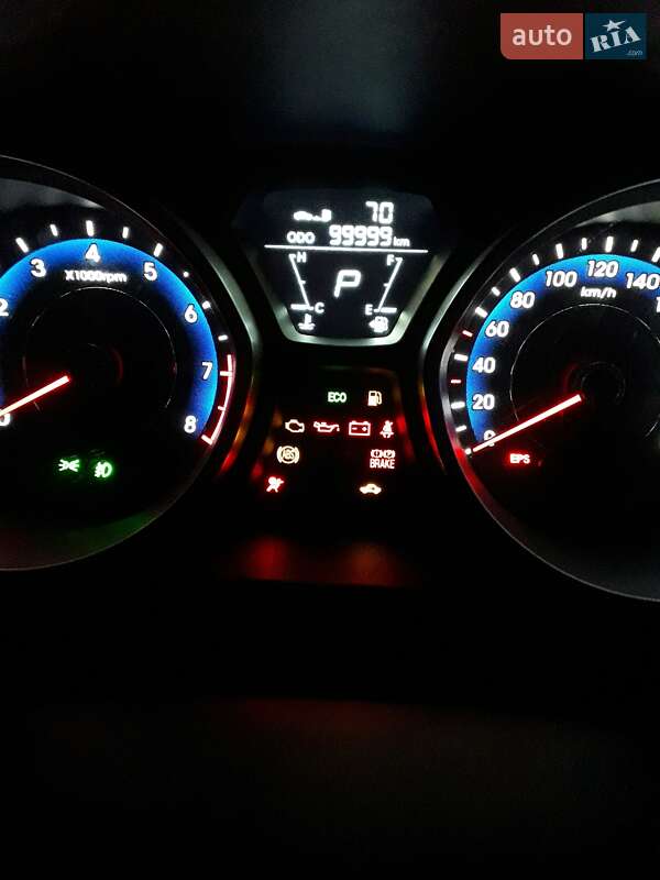 Седан Hyundai Elantra 2013 в Татарбунарах фото 2 Седан Hyundai Elantra 2013 в Татарбунарах