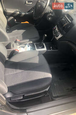 Седан Hyundai Elantra 2008 в 