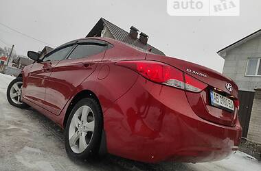 Седан Hyundai Elantra 2013 в Вінниці