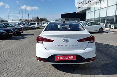 Седан Hyundai Elantra 2019 в Полтаве