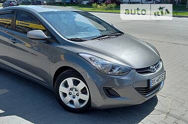 Седан Hyundai Elantra 2012 в Хмельницком