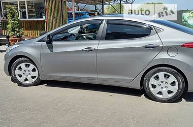 Седан Hyundai Elantra 2012 в Хмельницком