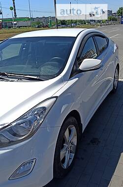 Седан Hyundai Elantra 2013 в Одесі