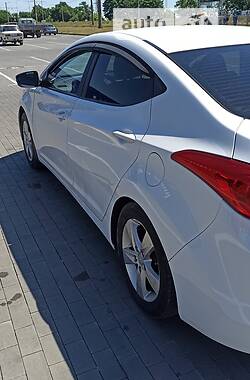 Седан Hyundai Elantra 2013 в Одессе