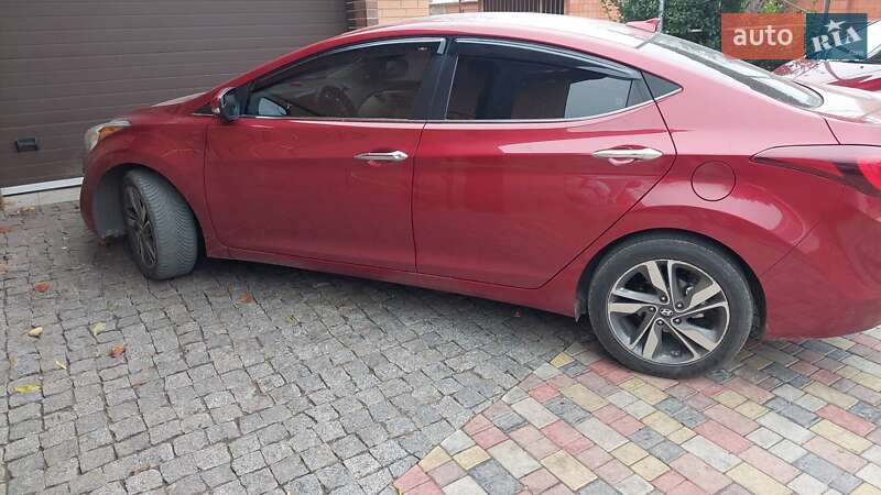 Седан Hyundai Elantra 2013 в Одессе