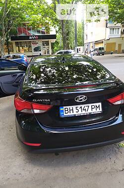 Седан Hyundai Elantra 2014 в Одессе