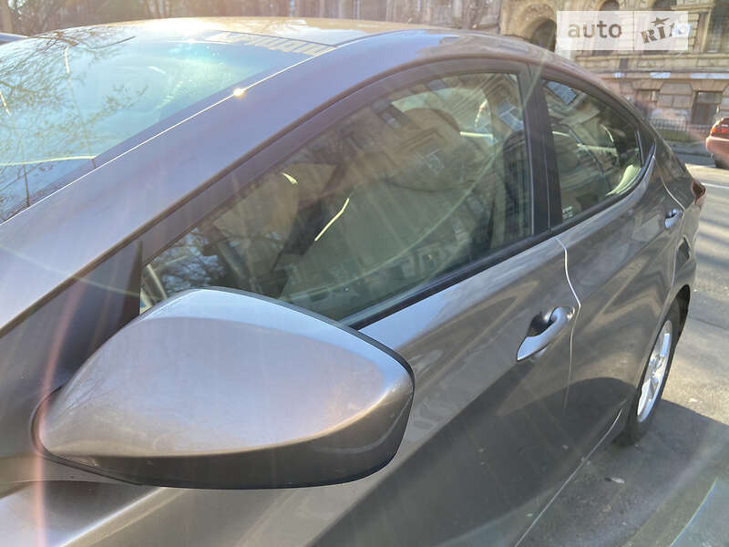 Седан Hyundai Elantra 2014 в Одессе