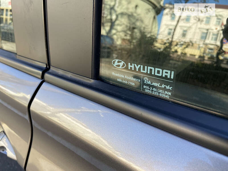 Седан Hyundai Elantra 2014 в Одессе