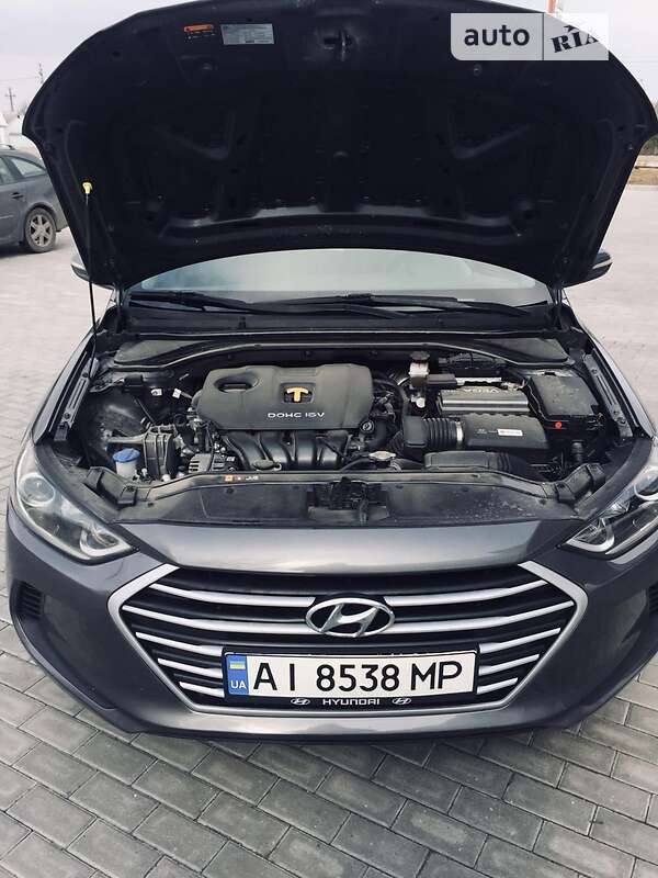 Hyundai Elantra 2017