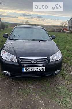 Седан Hyundai Elantra 2008 в Львове