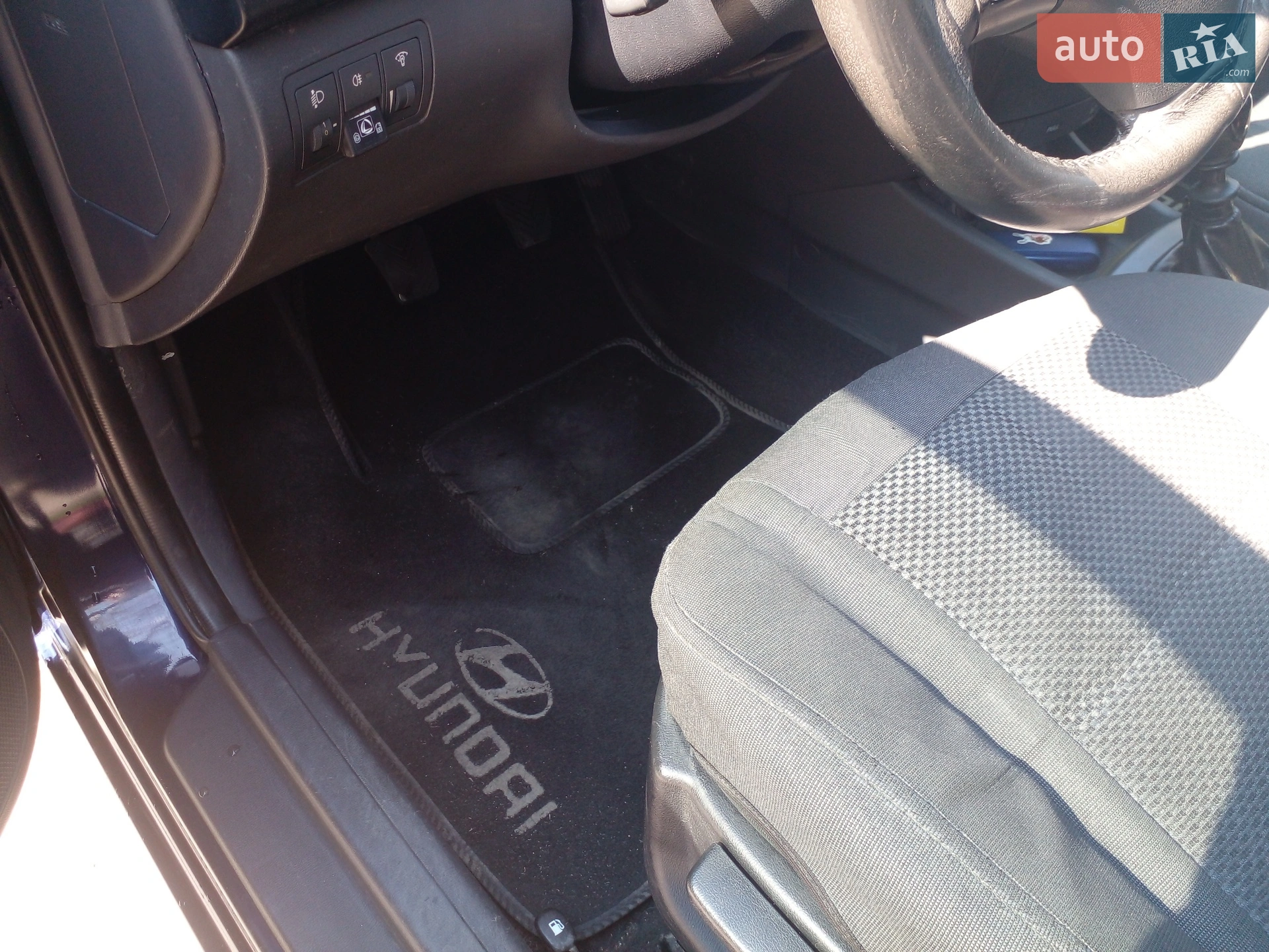Hyundai Elantra 2008 VIN KMHDU41BP8U371654 фото оголошення 14 з 17
