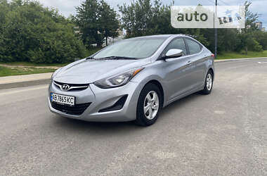 Седан Hyundai Elantra 2015 в 