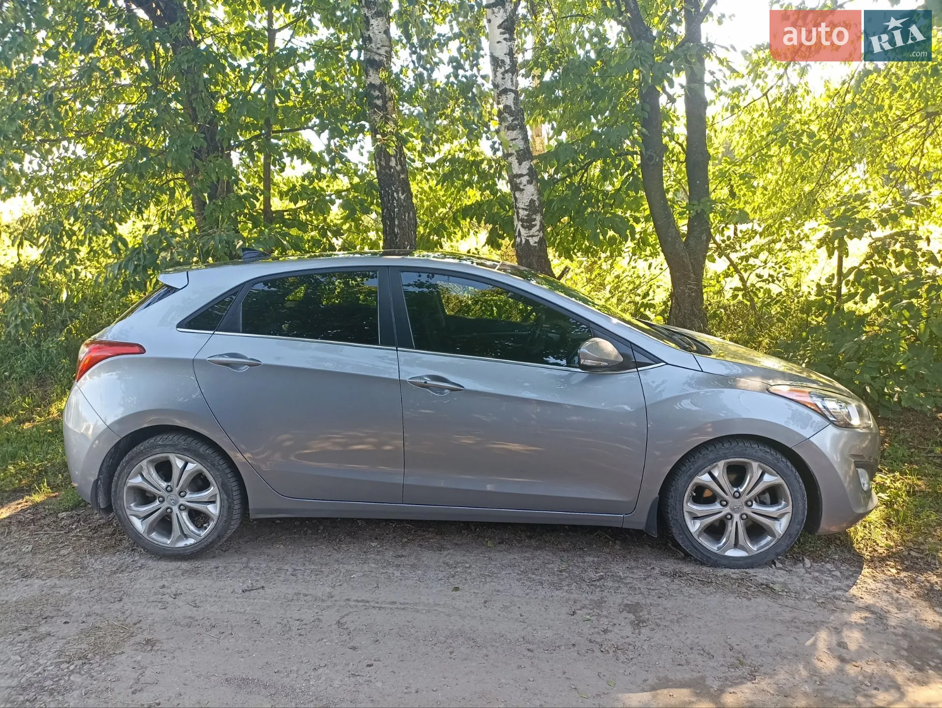 2013 Hyundai Elantra - мініатюра 7