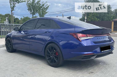 Седан Hyundai Elantra 2021 в 