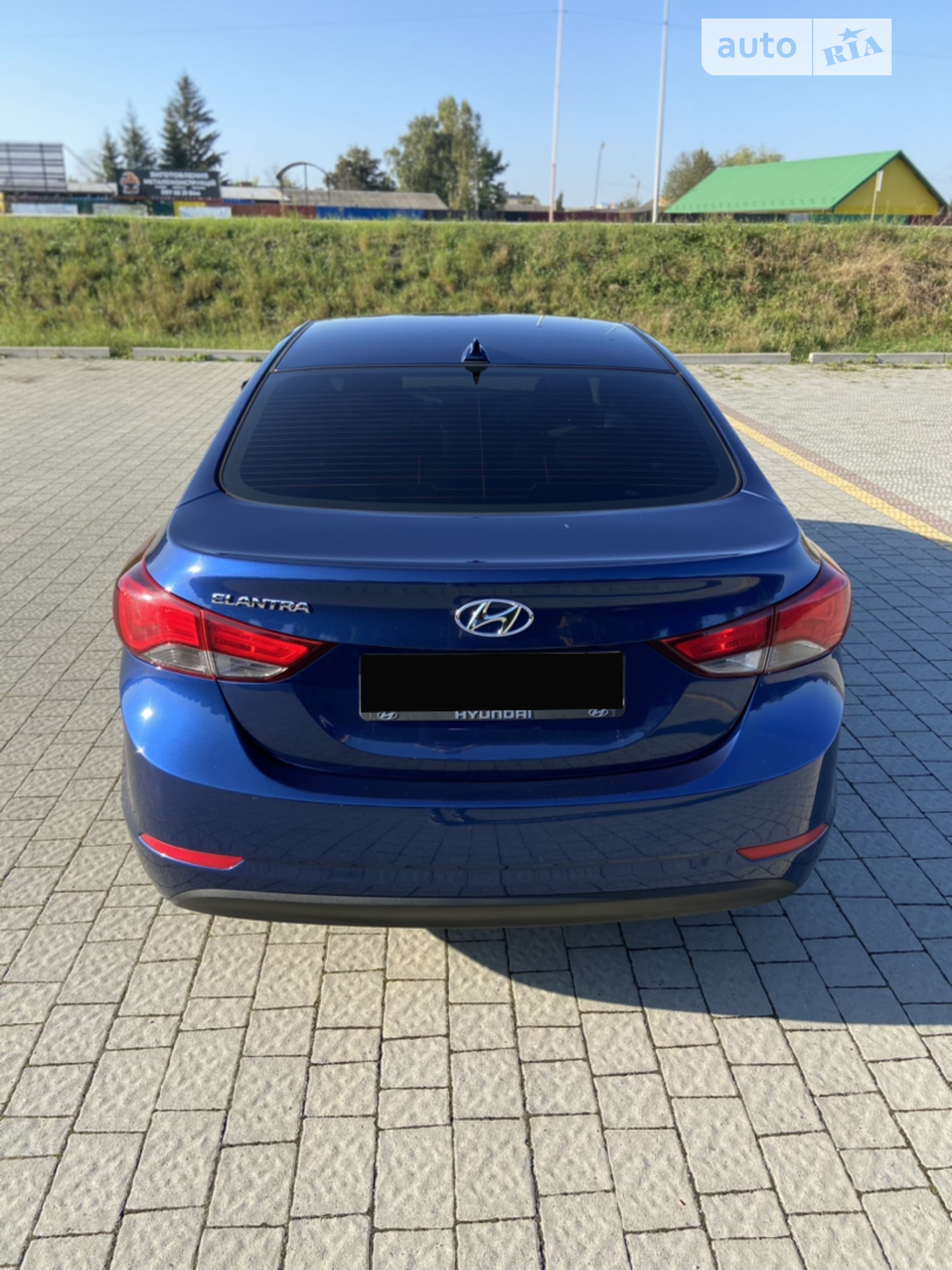2015 Hyundai Elantra - мініатюра 16