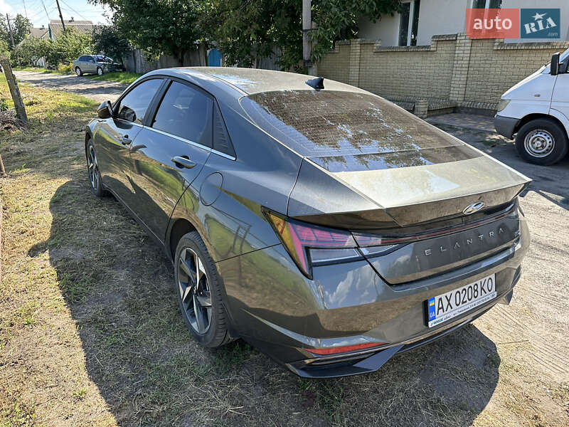 Седан Hyundai Elantra 2021 в Харькове