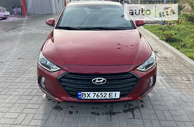 Седан Hyundai Elantra 2017 в Хмельницком