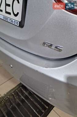 Седан Hyundai Elantra 2012 в Измаиле