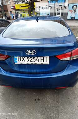 Седан Hyundai Elantra 2013 в Шепетовке