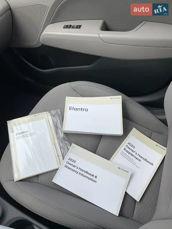 Седан Hyundai Elantra 2020 в Одессе документ