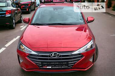 Седан Hyundai Elantra 2020 в Одессе