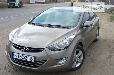 Седан Hyundai Elantra 2013 в Одессе