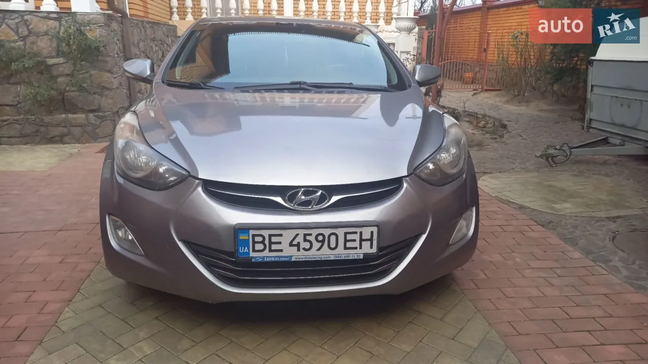 2013 Hyundai Elantra - мініатюра 15