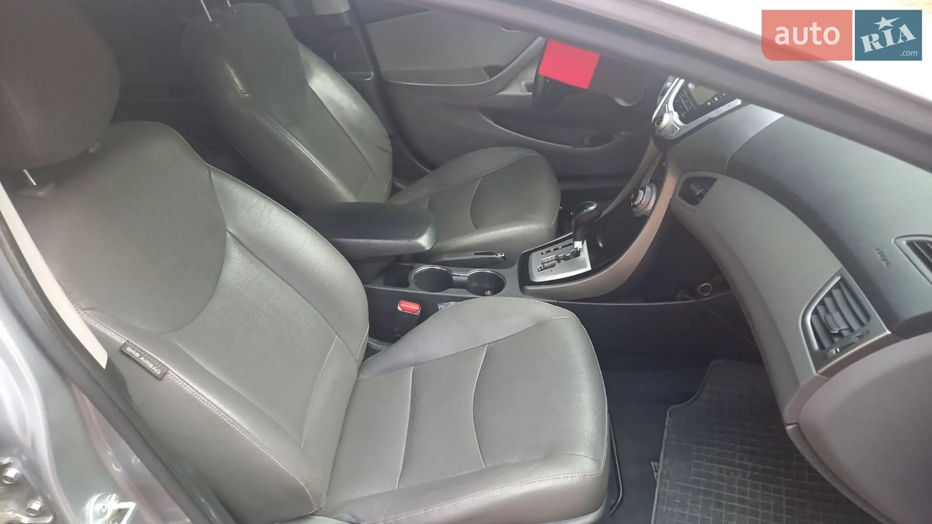 2012 Hyundai Elantra - мініатюра 5
