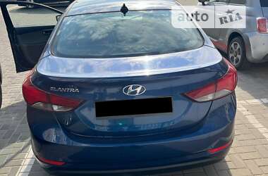 Седан Hyundai Elantra 2015 в Броварах