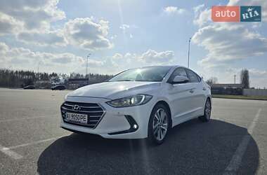 Седан Hyundai Elantra 2016 в Макарове