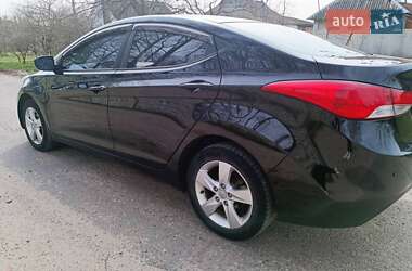 Седан Hyundai Elantra 2012 в 