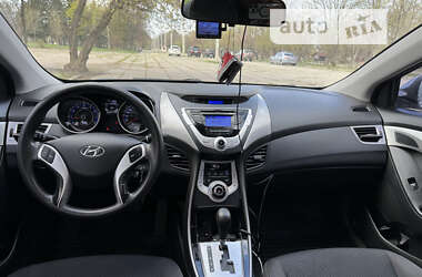 Седан Hyundai Elantra 2012 в Харькове