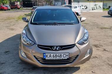 Седан Hyundai Elantra 2012 в Киеве